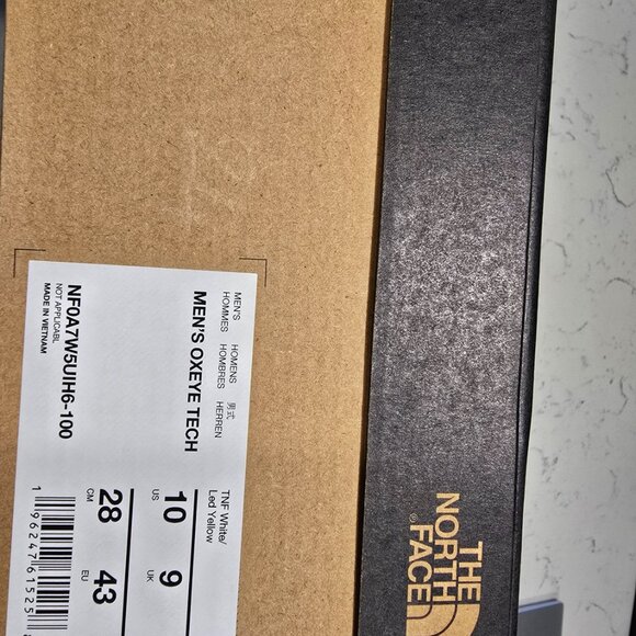 NEW The North Face Oxeye Tech Shoes White/ Led Yellow NIB Mens 10 Trail Running - Picture 9 of 10